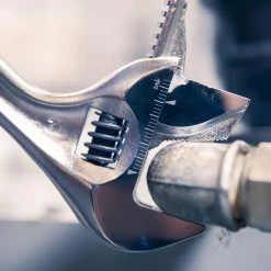 Facom 101.10GR Adjustable Spanner Wrench With Reversible Jaw 10" (250mm) -Combination Spanners Outlet Shop 101.8GR 2 scaled 1