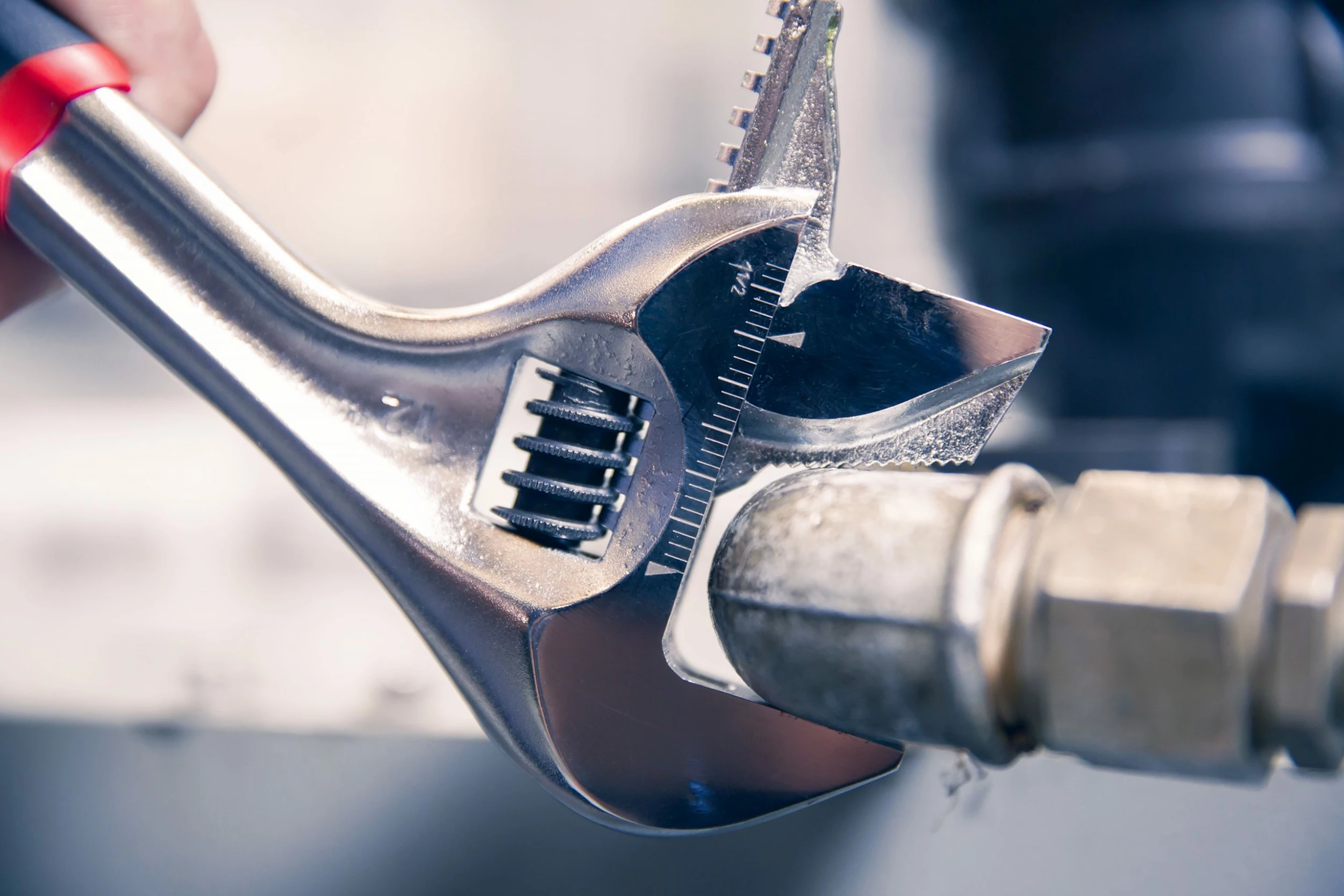 Facom 101.8GR Adjustable Spanner Wrench With Reversible Jaw 8" (200mm) 3 Facom 101.8GR Adjustable Spanner Wrench With Reversible Jaw 8" (200mm) - Image 3